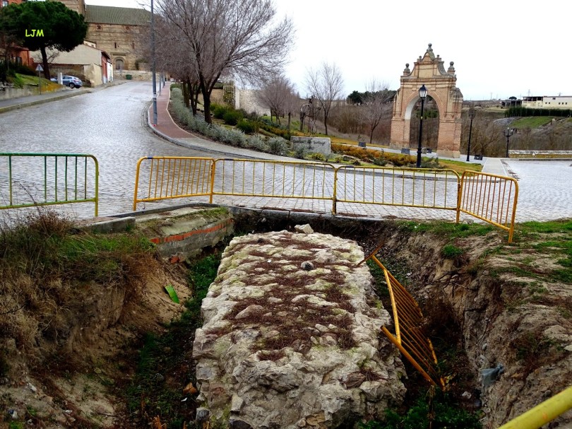 DSC09243 INV 18-19 B